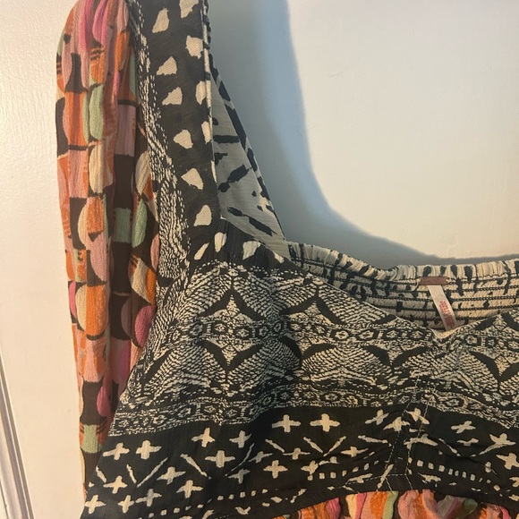 FREE PEOPLE NAOMI PRINTED SET IN NEUTRAL COMBO SIZE MEDIUM - Picture 11 of 15